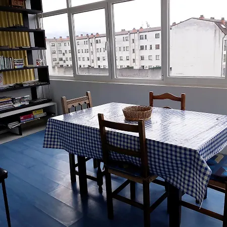 弗拉维亚旅馆 *